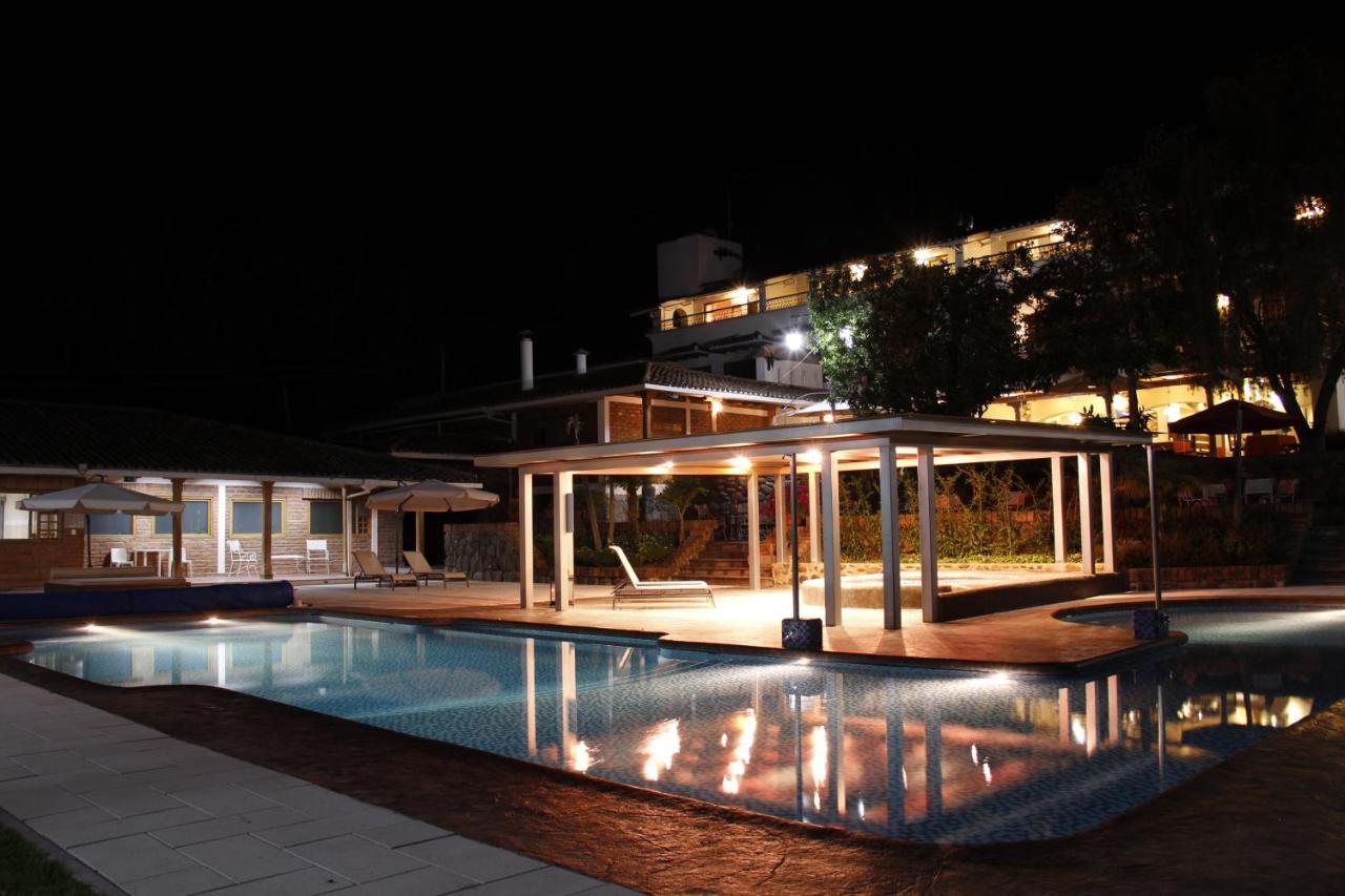 Uzhupud Garden Hotel & Lodge Paute Ngoại thất bức ảnh