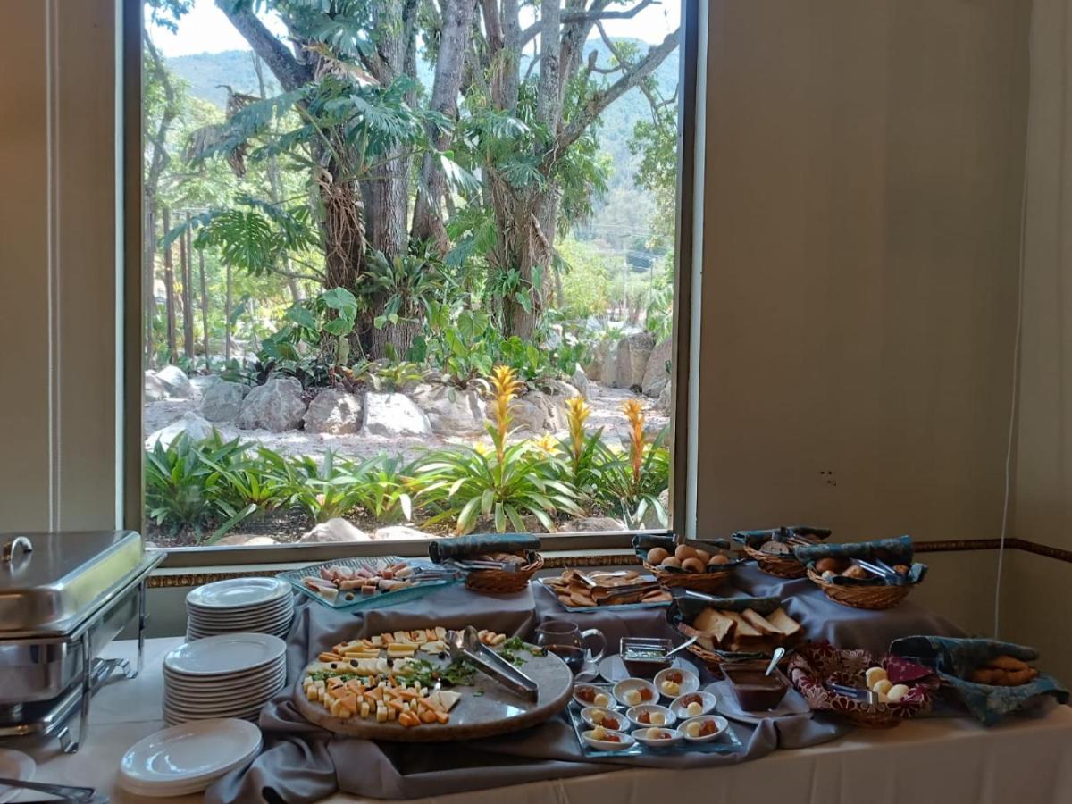 Uzhupud Garden Hotel & Lodge Paute Ngoại thất bức ảnh