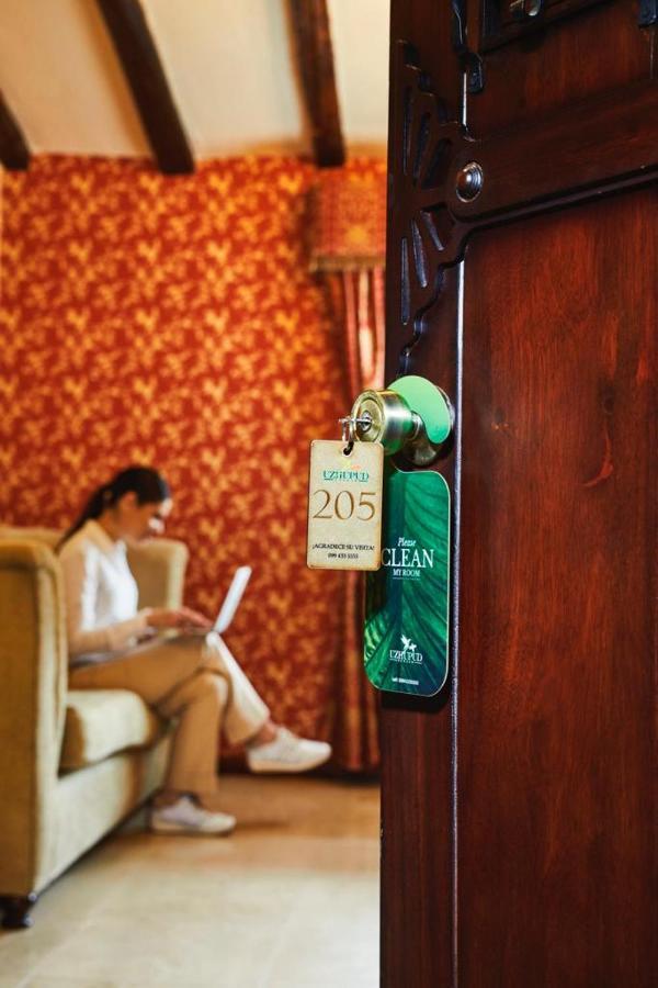 Uzhupud Garden Hotel & Lodge Paute Ngoại thất bức ảnh
